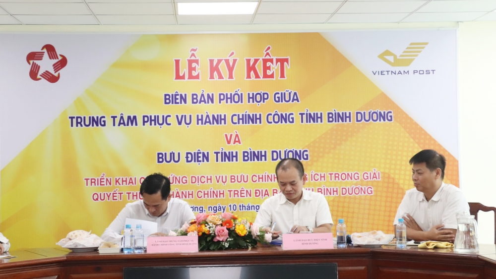 Le ky ket TTPVHCC va Buu dien tinh-6.JPG