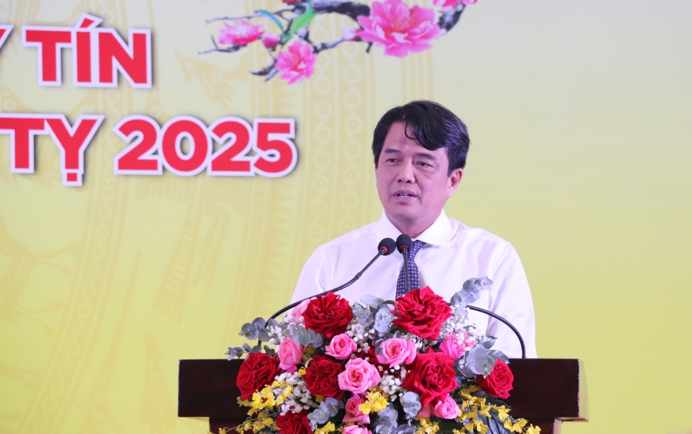 Hop mat chuc sac ton giao 2025-9.JPG